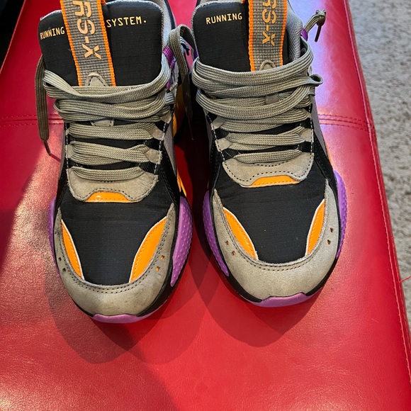 Puma - Picture 3 of 3